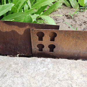 Bordes de Jardín Personalizables de Acero Corten Rústico y Resistente a la Intemperie, Estilo Art Deco, para Uso en Interiores y Exteriores - Product Image 1