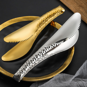 <span class=keywords><strong>Pince</strong></span> <span class=keywords><strong>de</strong></span> <span class=keywords><strong>cuisine</strong></span> en acier inoxydable <span class=keywords><strong>de</strong></span> couleur or, outil <span class=keywords><strong>de</strong></span> cuisson BBQ <span class=keywords><strong>de</strong></span> qualité alimentaire pour le service du pain et les pinces à griller - Product Image 5