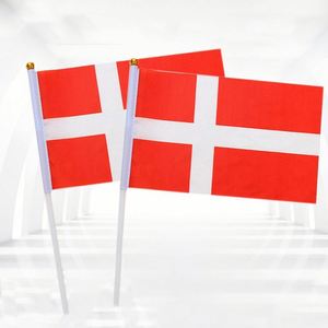 Conception de drapeaux personnalisés de haute qualité, drapeaux agités à la main - Product Image 2