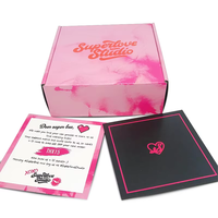 Boîte d'expédition de bijoux en carton ondulé rose personnalisée de luxe avec logo UV