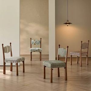 Chaise de salle à manger Prince de style chinois <span class=keywords><strong>Jacquard</strong></span> en tissu de bois massif de frêne de salon de restaurant rétro <span class=keywords><strong>français</strong></span> - Product Image 3