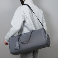 Sac de sport imperméable grande capacité avec logo personnalisé, séparation sec/humide et compartiment à chaussures pour hommes et femmes