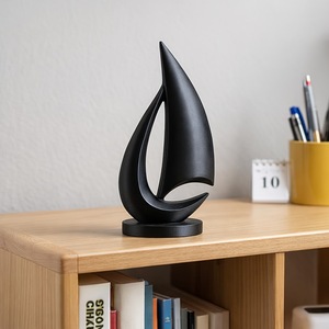 Sculpture de voilier noir de style nordique imprimée en 3D, pièce d'appoint minimaliste abstraite pour le bureau ou la maison - Product Image 3