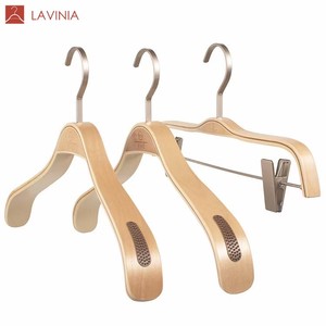 <span class=keywords><strong>Lavinia</strong></span> uomo spalla larga cappotto Hotel negozio di abbigliamento appendiabiti in legno antiscivolo per Hotel Boutique appendiabiti - Product Image 4