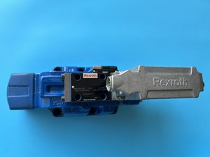 R901401731 4WRLE25V370M-4X/MXY/24A1 Direccional de Alta Respuesta 370L/min 350Bar para Sistemas Hidráulicos Industriales - Product Image 4