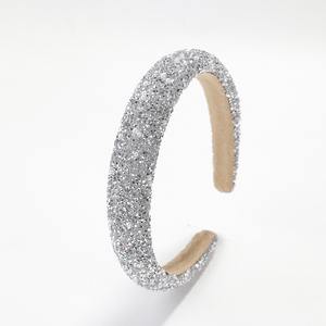 طوق رأس إسفنجي مزين بالترتر وملئ باللؤلؤ والماس إكسسوارات شعر فاخرة صغيرة فائقة الجودة كورية مضيئة للغاية - Product Image 3