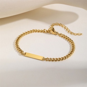 Pulsera de Eslabones Minimalista para Mujer con Colgante de Barra Curva con Logotipo y Texto, Joyería de Moda Transfronteriza - Product Image 1