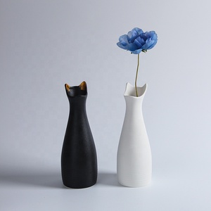 Logo personnalisé créatif simple petit vase céramique décoratif table à manger modèle chambre porche décoratif <span class=keywords><strong>crocus</strong></span> - Product Image 2