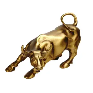 Resin Ornaments Wall Street Bull Statue for Home Office Table