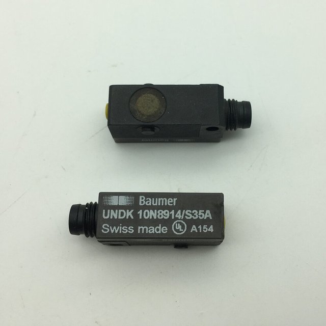 Ultrasonic proximity sensor UNDK 10N8914/S35A
