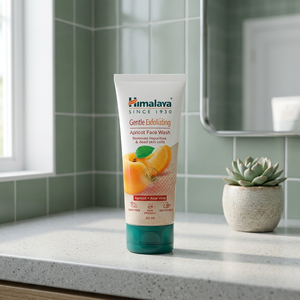 Nuevo Exfoliante Facial Suave Himalaya con Ashvagandha, 50 ml, con Aloe Vera, Hidratante para Mujeres - Product Image 3