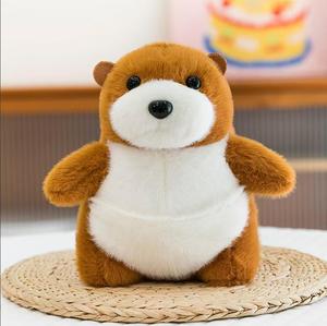 Peluches populaires et adorables en forme d'animaux (Castor) de 20-25 cm pour machines à griffes dans les lieux de divertissement mondiaux - Product Image 1