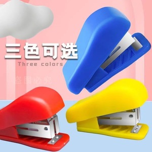 Mini Stapler A1495 Mini Size Portable Student Stationery Set Random Color - Product Image 1