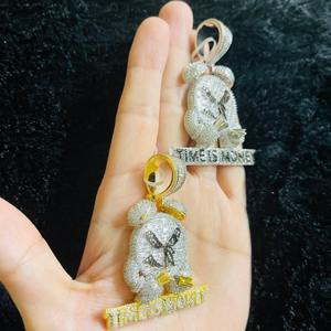 Colgante de Diamante Moissanite de Alta Calidad con Diseño de Dibujos Animados Estilo Hip Hop, Colgante de Moissanite Personalizado Disponible a un Precio Accesible - Product Image 3