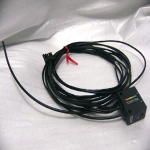 ไฟเบอร์โฟโตอิเล็กทริก Cz-h35s 2m ระบบ PLC แบบตั้งโปรแกรมได้อัตโนมัติ - Product Image 1