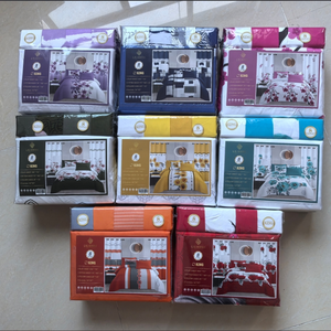 Parure de lit personnalisée 8 pièces imprimée florale avec <span class=keywords><strong>drap</strong></span>-<span class=keywords><strong>housse</strong></span> à poches profondes de 14 pouces, <span class=keywords><strong>drap</strong></span> <span class=keywords><strong>plat</strong></span>, taies d'oreiller <span class=keywords><strong>et</strong></span> rideaux – Draps de lit en gros - Product Image 1