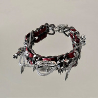 Collier ras du cou en cuir riveté avec cœur punk, style Y2K, design de niche pour subcultures alternatives, bijoux de rue tendance pour filles, vente en gros