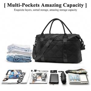 Grand sac de voyage pour la nuit avec trousse de toilette, sacs de voyage et de sport avec poche étanche, sac de maternité noir - Product Image 2