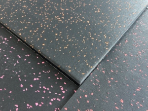 Tappetino in Gomma EPDM Colorato Spesso 15mm per Palestra, Resistente all'Usura, Antiscivolo, Pavimentazione Commerciale per Palestra Marca <span class=keywords><strong>UDINE</strong></span> - Product Image 2