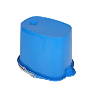 Wholesale Manufacturer Custom Blue Plastic Bucket Bathroom Square Plastic Squeeze Mop Cleaning Bucket With Lid