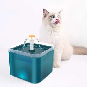 Transparente Cat Water Fountain Pet Drinking Bowl Carga USB Dispenser Automático de Água com LED Alimentador Elétrico Silencioso Mudo