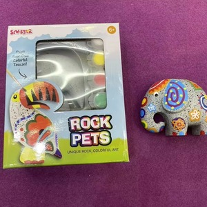 Kit de Pintura Mágica DIY: Juguete Creativo para Niños, Set de Pintura Acrílica de Colores, Manualidades de Plástico, 4.5 Pulgadas - Product Image 1