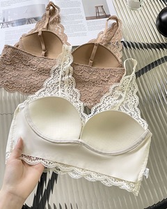 Sexy da donna in pizzo <span class=keywords><strong>bianco</strong></span> Lingerie senza cuciture <span class=keywords><strong>reggiseno</strong></span> senza fili intimo Sexy Bralette <span class=keywords><strong>reggiseno</strong></span> Crop Top Push Up <span class=keywords><strong>reggiseno</strong></span> per le donne - Product Image 4