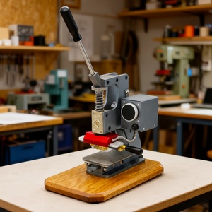 Machine de presse à chaud manuelle pour marquage à chaud, dorure et estampage de logos sur papier, cuir et bois - Product Image 6