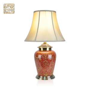 Lampe de table moderne style <span class=keywords><strong>pictural</strong></span> en céramique LED à intensité variable Design de fleur d'oiseau Alimentation électrique Abat-jour pour tambour Ampoules à incandescence - Product Image 3