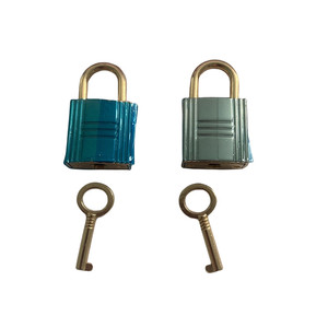 Mini cadenas en laiton couleur laiton, imité peint, de bonne qualité, économique, emballage cylindrique en fer, matériau d'origine, petits cadenas 2026 - Product Image 4