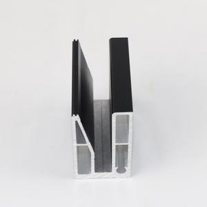 Aluminium-Glasprofil <span class=keywords><strong>U</strong></span>-Kanal Glasgeländer <span class=keywords><strong>U</strong></span>-förmige Glasbasis Glasbeschläge Glaszaunprofil - Product Image 1