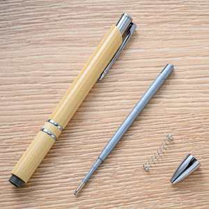 Stylos en bois écologiques personnalisés avec logo gravé au laser, stylo à bille en bambou imprimé - Product Image 3