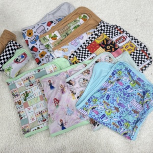 Lingettes à épaules en <span class=keywords><strong>gaze</strong></span> <span class=keywords><strong>de</strong></span> <span class=keywords><strong>coton</strong></span> bambou colorées <span class=keywords><strong>de</strong></span> haute qualité RTS pour bébé, motif dessin animé 400TC, toutes saisons, 0-12 mois - Product Image 1