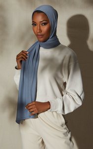2026 Custom <span class=keywords><strong>Fashion</strong></span> One Loop Instant Chiffon <span class=keywords><strong>Hijab</strong></span> Makkelijk te dragen oordopjes sjaal shawls Premium rekbare jersey sjaal - Product Image 2