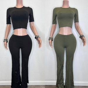 Produttore Huili manica corta Skinny Crop <span class=keywords><strong>t</strong></span> Shirt gonna 2 pezzo Slim Fit tinta unita logo personalizzato da donna set Loungewear - Product Image 3