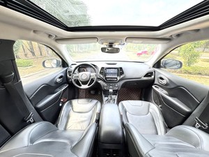 <span class=keywords><strong>Jeep</strong></span> Cherokee 2.0 Youxiang 2WD Auto 2019, SUV américain d'occasion, <span class=keywords><strong>crossover</strong></span> familial confortable et économique - Product Image 4