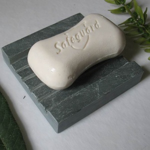 <span class=keywords><strong>Porte</strong></span>-<span class=keywords><strong>savon</strong></span> en <span class=keywords><strong>ardoise</strong></span> naturelle faite à la main forme carrée accessoire de salle de bain moderne durable imperméable écologique - Product Image 3
