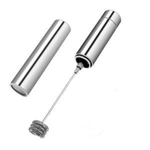 <span class=keywords><strong>Mousseur</strong></span> à lait électrique portatif - Fonctionne sur piles pour café, cappuccino, matcha - Fouet en acier inoxydable avec couvercle de protection - Product Image 1