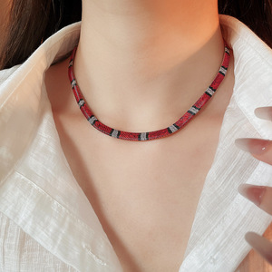 Kalung Pola Bentuk Ular Trendi Rantai Tulang Selangka Aksesori <span class=keywords><strong>Retro</strong></span> Unik yang Dipersonalisasi - Product Image 4