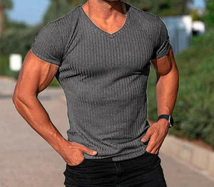 Camiseta Deportiva de Verano al por Mayor, Ajustada, con Rayas, Cuello en <span class=keywords><strong>V</strong></span>, Manga Corta, Logotipo Personalizado, Impresión Serigráfica, Anti-UV, Transpirable - Product Image 4