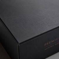 Boîte d'abonnement Elite Noir Mat avec tiroir pour kits de relations publiques d'influenceurs, emballage de papeterie personnalisé, matériaux recyclés, doublure en éponge