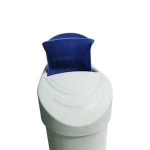 Poubelle à pédale à technologie de verrouillage des odeurs de grande capacité efficace et hygiénique poubelle pour couches de bébé sans tracas - Product Image 4