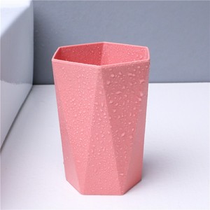 Vasos para cepillos de dientes y vasos de enjuague de paja de trigo con forma de diamante, al por mayor, para exportación y uso doméstico, incluyendo vasos para cepillos de dientes para parejas. - Product Image 4