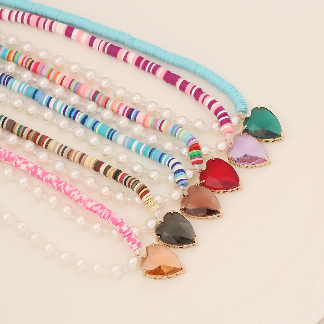 Kinling OEM Collar De Perlas Bohemian Soft Pottery Necklace Personalized Pearl Decoration Multi -color Love Pendant Necklace