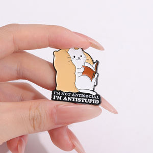 Lindo gato relajado esmalte broche lectura Oficina mascota mochila insignia regalo - Product Image 4