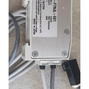 Interrupteur magnétique SMC D-F7NJL-681 12V DC 15A IP21 pour contrôle de température CVC fabriqué au Japon - Product Image 1