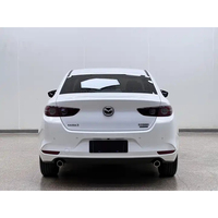 2021 Mazda 3 Axela Offre Spéciale voiture à carburant compacte 2.0L moteur R16 pneus sièges en tissu les deux transmissions automatiques manuelles utilisées