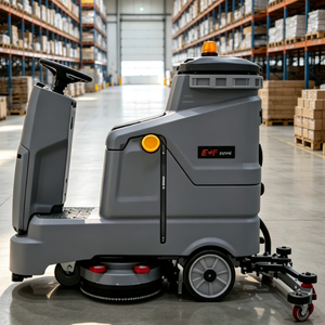 Petite autolaveuse autoportée avec 6 heures d'autonomie pour le nettoyage des commerces de proximité multi-shifts - Product Image 1