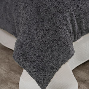 Housse de couette en velours doux 4 pièces Teddy - Product Image 3