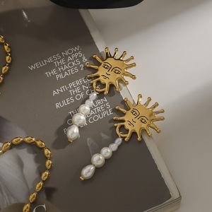 Sun Face Pearl Pendant Earrings Gold Women's Everyday Wear Jewelry - Product Image 4